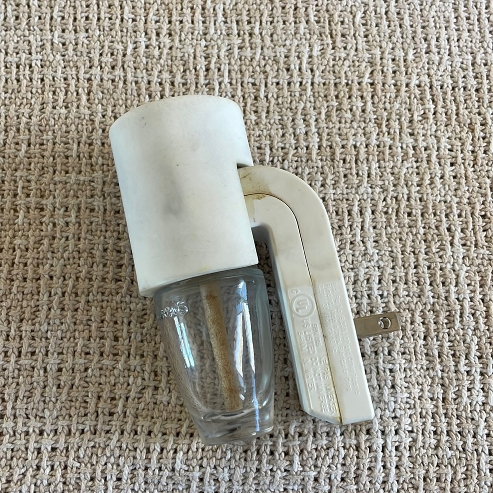 Marble wallflower plug